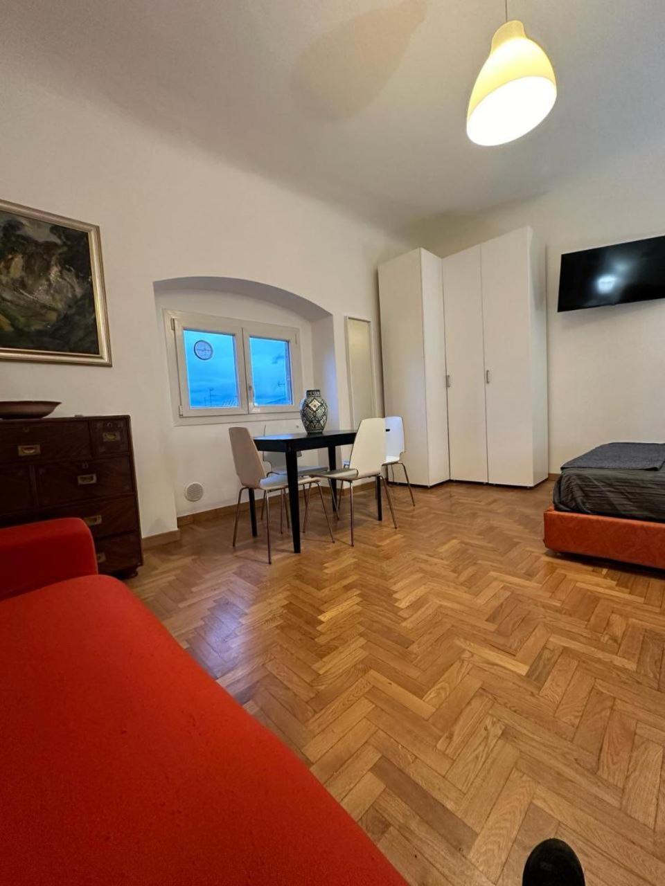 De' Servi Studio Al Duomo - A Hidden Nest In Downtown Florence Luaran gambar